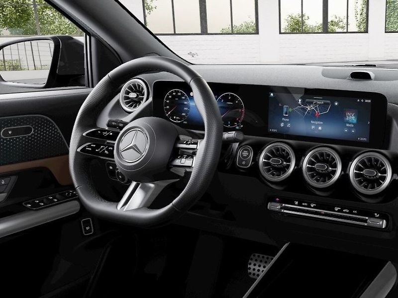 Mercedes-Benz GLA (2026) 200 d 4MATIC Edition 140 Years - fotka 9 z 9