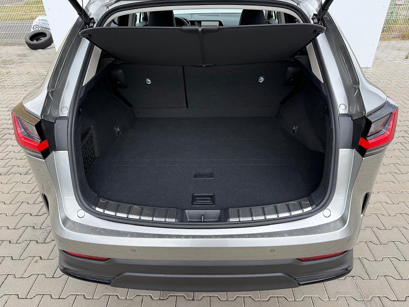 Lexus NX 350h 2,5 HSD e-CVT Executive 4×4 E- - fotka 10 z 29