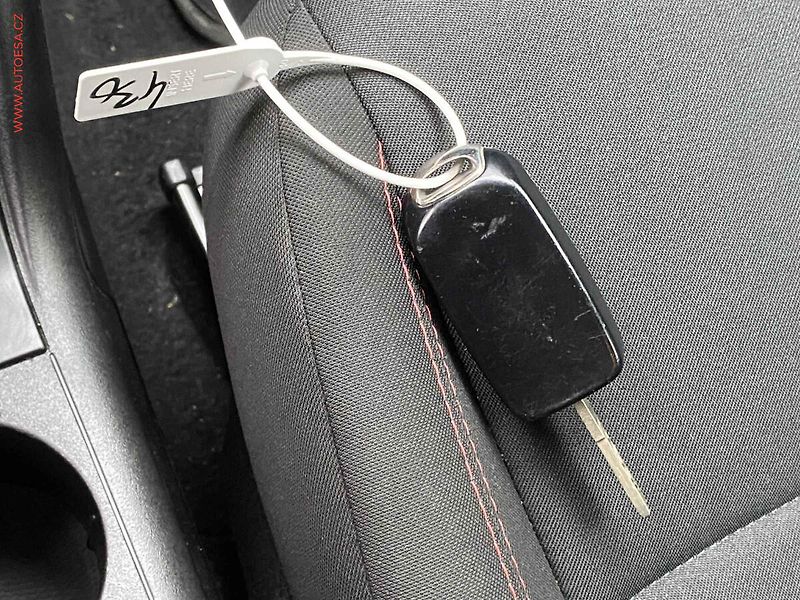 Fiat Tipo (2022) 1.0FireFly RED, Cross, LED - fotka 18 z 18