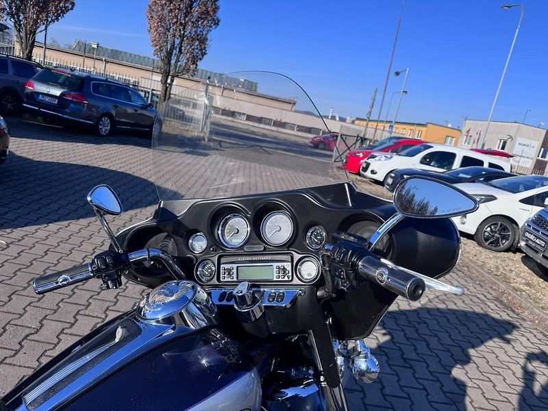Harley-Davidson (2009) 1,6 57 KW VÝFUKY STK - fotka 13 z 22