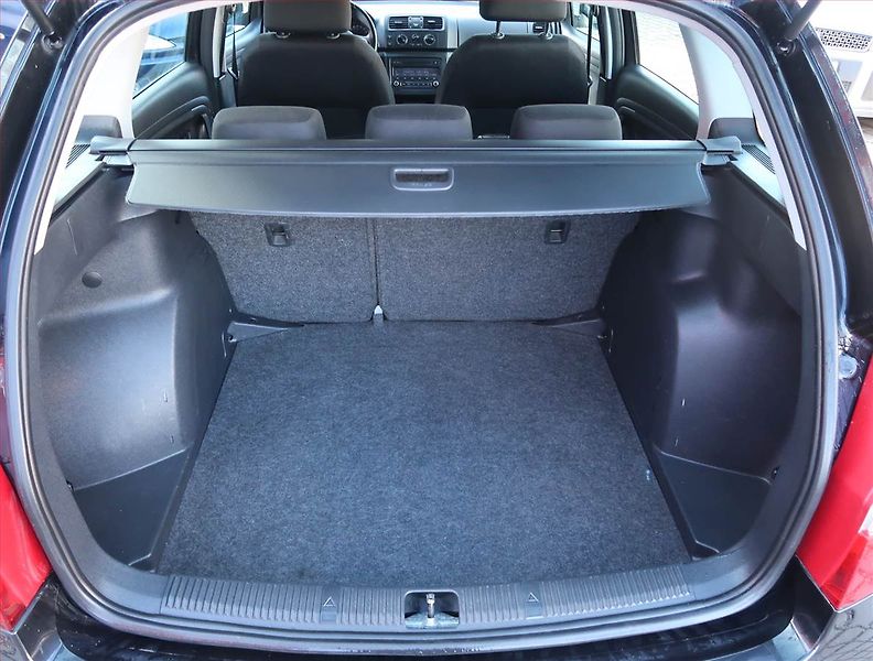 Škoda Fabia (2014) 1.2 TSI - fotka 13 z 15