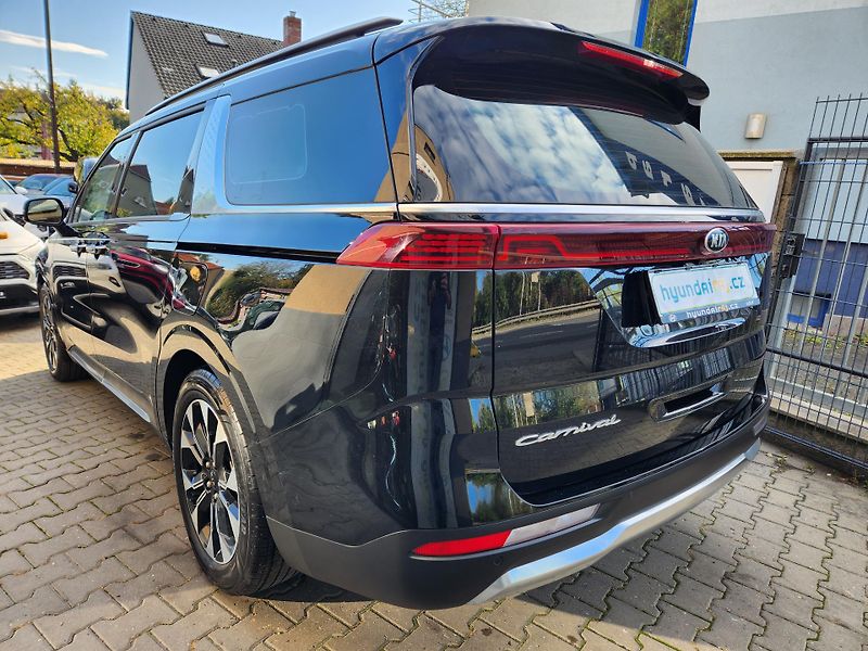 Kia Carnival 2.2-9míst-REZERVACE - fotka 9 z 38