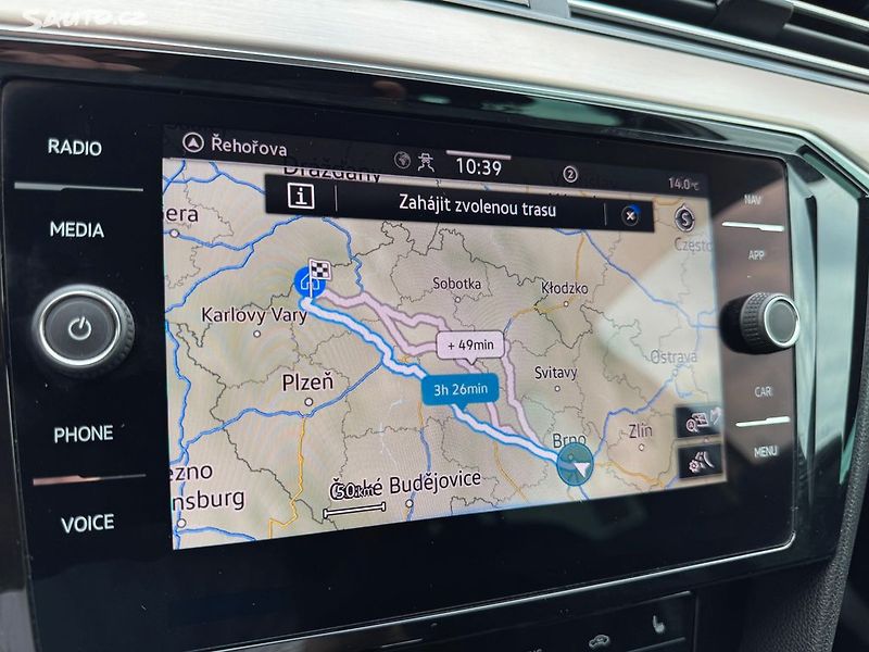 Volkswagen Passat 1.5TSi 110kW DSG ČR - fotka 24 z 28