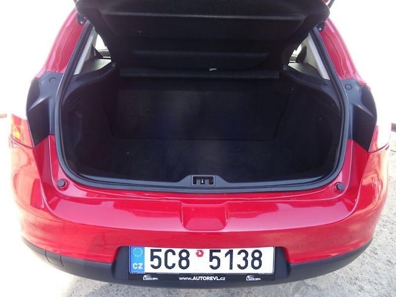 Renault Mégane (2012) 1.6i,74kW,NovéČR,s.kniha - fotka 18 z 22
