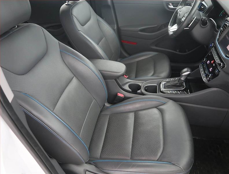 Hyundai Ioniq (2018) Hybrid, Automat, Serv.kniha - fotka 9 z 21