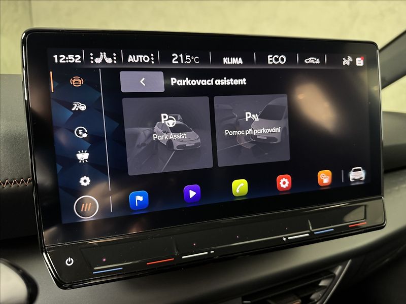 Cupra Born 150kW LED Tepelko Kamera - fotka 28 z 50