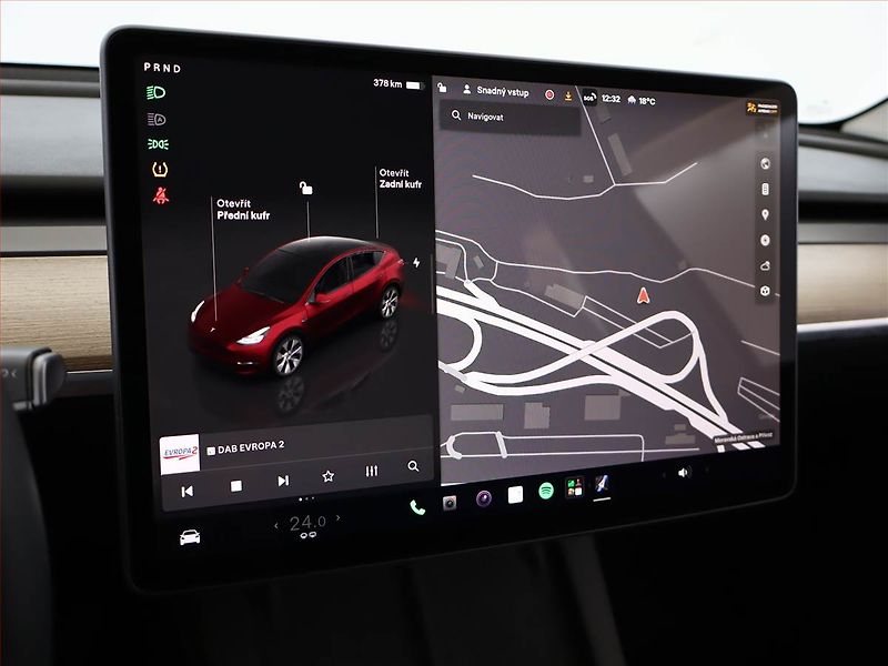 Tesla Model Y (2022) Long Range AWD 79kWh, SoH 94% - fotka 14 z 23