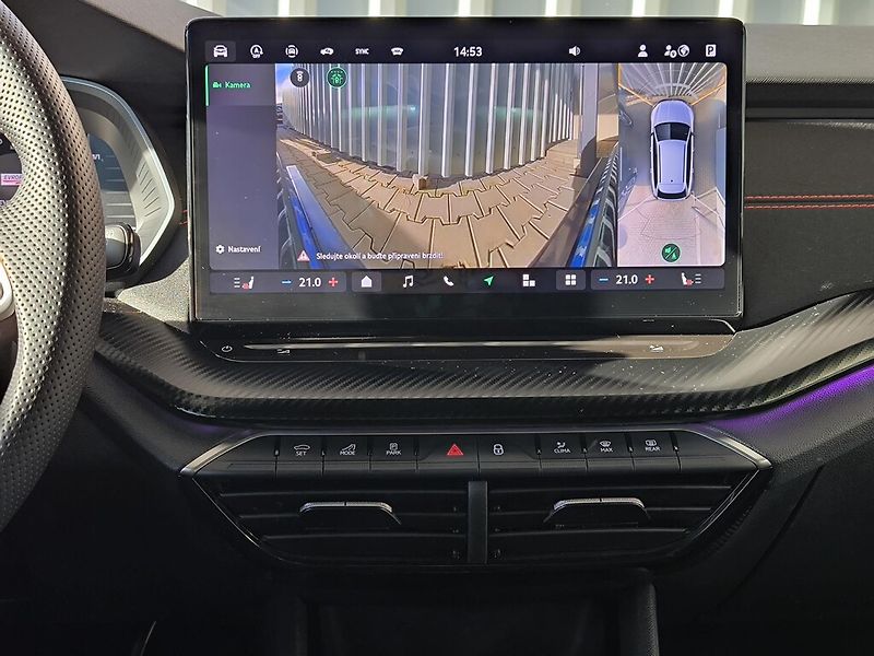Škoda Octavia Combi DSG 2.0 TSi 195 kW RS - fotka 12 z 23