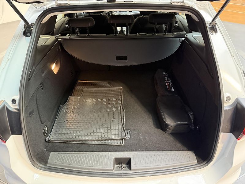 Opel Astra 1.5 CDTi 90kW Edition ST S/S - fotka 12 z 13