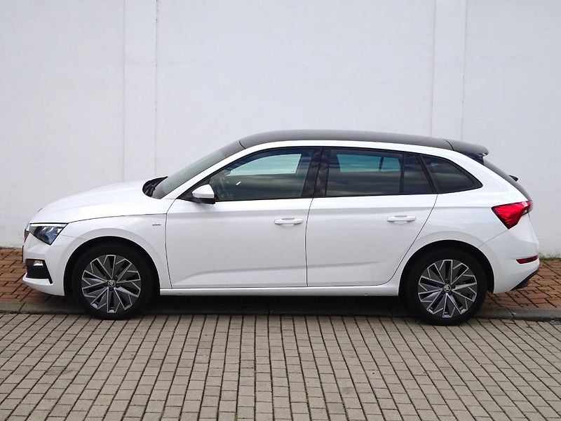 Škoda Scala (2023) 1,0TSi /81kW Tour - fotka 28 z 29