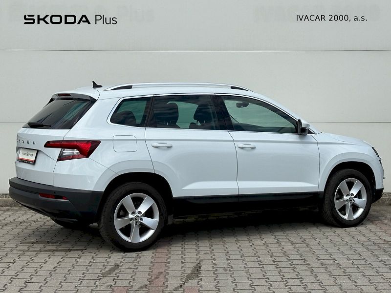 Škoda Karoq (2022) 1.5 Tsi 110 kW DSG Style Plus - fotka 2 z 27