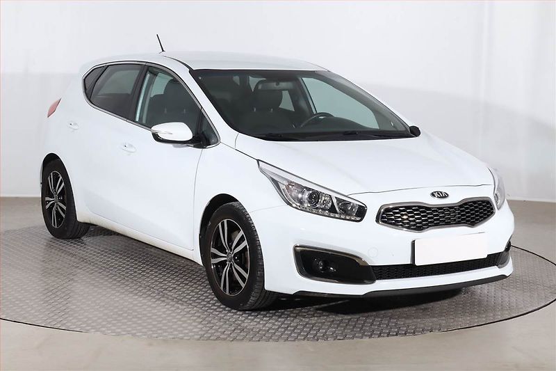 Kia Ceed (2018) Gold 1.4 MPI, Serv.kniha - fotografie inzerátu