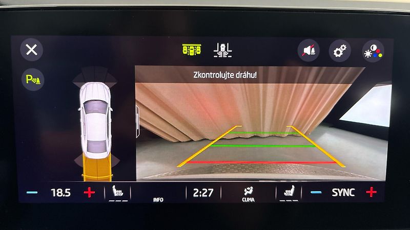 Škoda Octavia 1.5 TSI E-Tec DSG Style - fotka 12 z 27