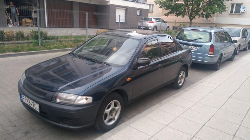 ZKUŠENOSTI UŽIVATELE: Mazda 323 SV BA