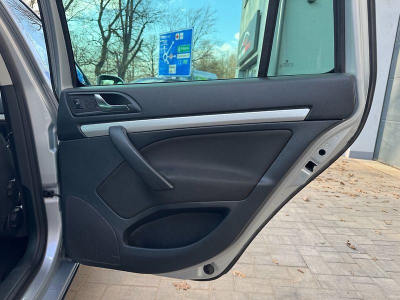 Mercedes-Benz Třídy B (2008) 2.0 CDi, AUTOMAT - fotka 12 z 35