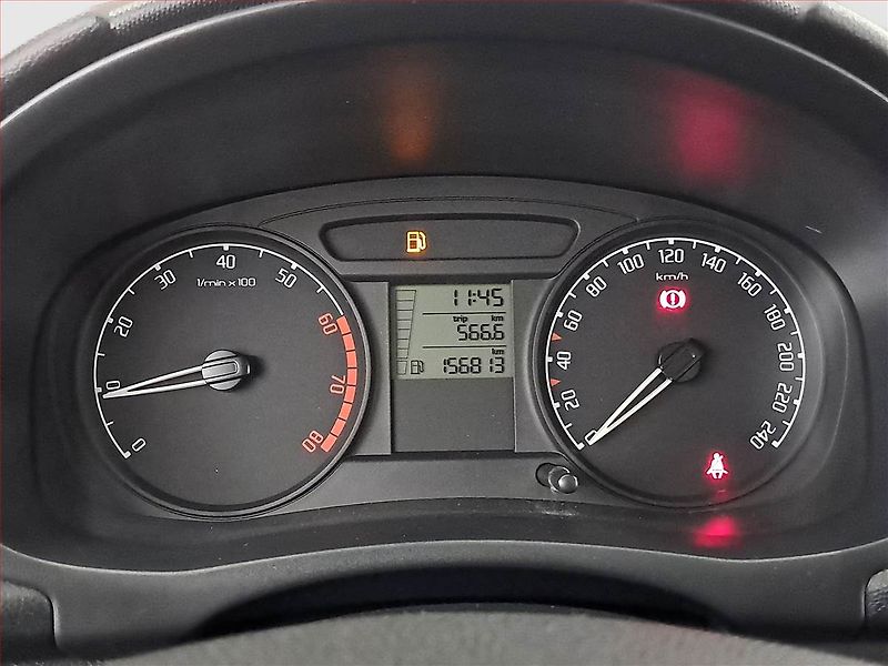 Škoda Fabia (2010) 1.2, po STK, za super cenu - fotka 11 z 16