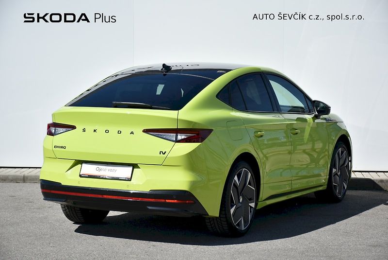 Škoda Enyaq (2023) RS 80 220 kW 4x4 - fotka 2 z 34