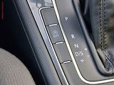 Volkswagen Golf (2020) 2.0 TDi, R-Line, DSG, navi - náhled 15