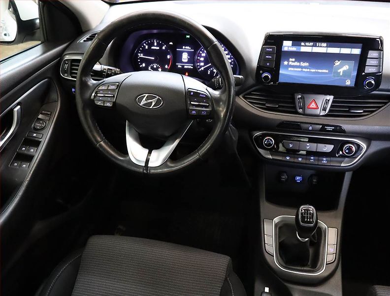 Hyundai i30 (2021) 1.6 CRDi, ČR,1.maj, Serv.kniha - fotka 7 z 23