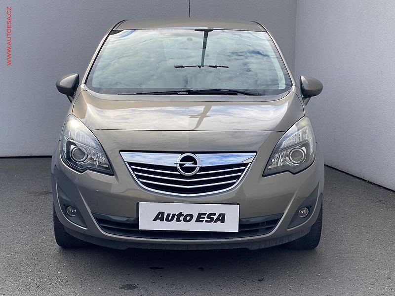 Opel Meriva (2011) 1.4T, Innovation, park. čidla - fotka 2 z 16