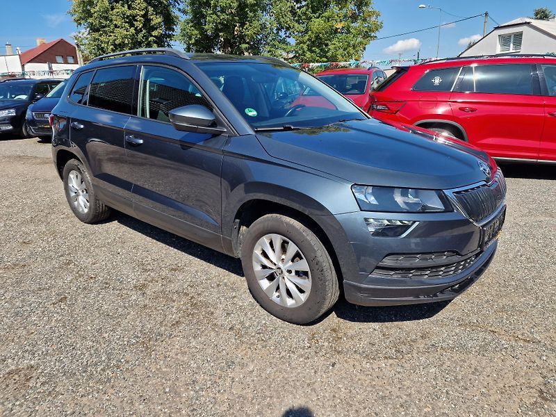 Škoda Karoq 1,0TSI 85KW VÝHŘEV,ALU KOLA  - fotka 3 z 18