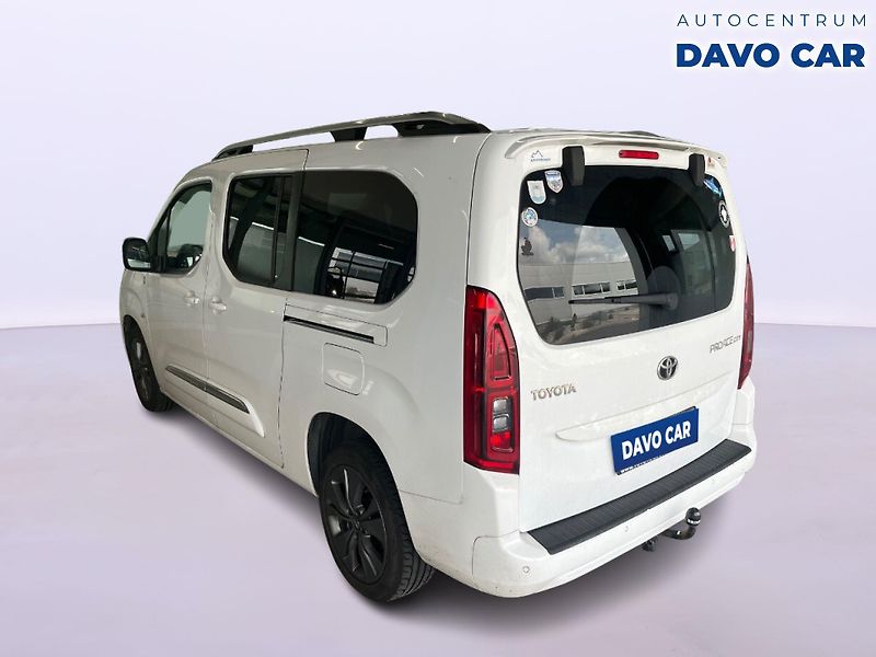 Toyota ProAce City Verso 1,2 T 96kW Aut. 7-Míst CZ DPH - fotka 4 z 12