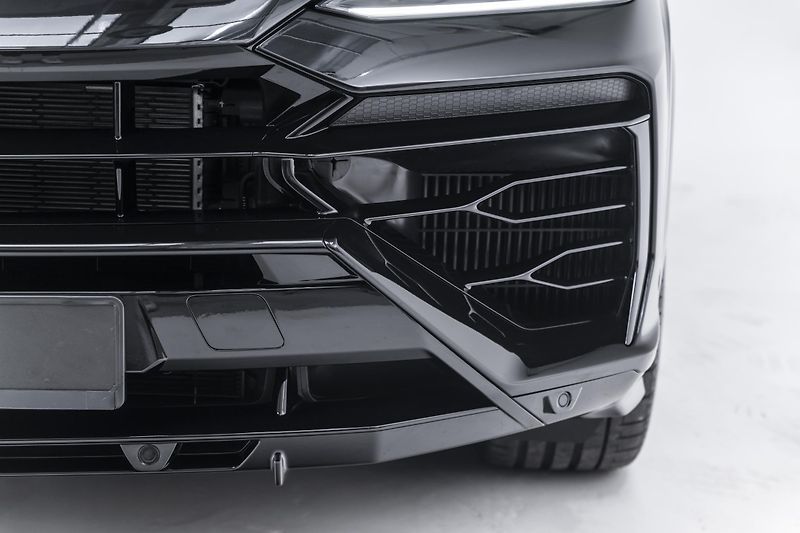 Lamborghini Urus - fotka 20 z 42