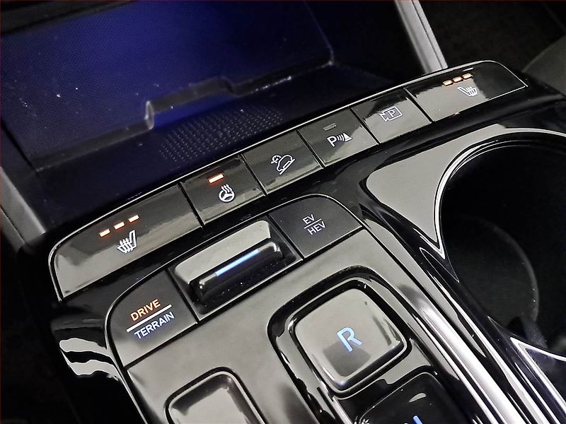Hyundai Tucson (2022) N-Line 1.6 T-GDI PHEV - fotka 16 z 20