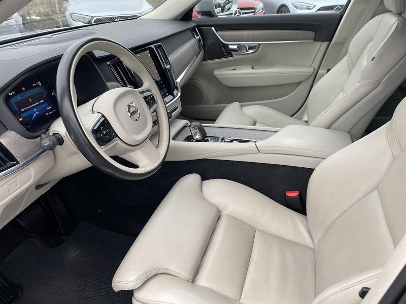 Volvo V90 V90 CROSS COUNTRY AWD - fotka 13 z 23