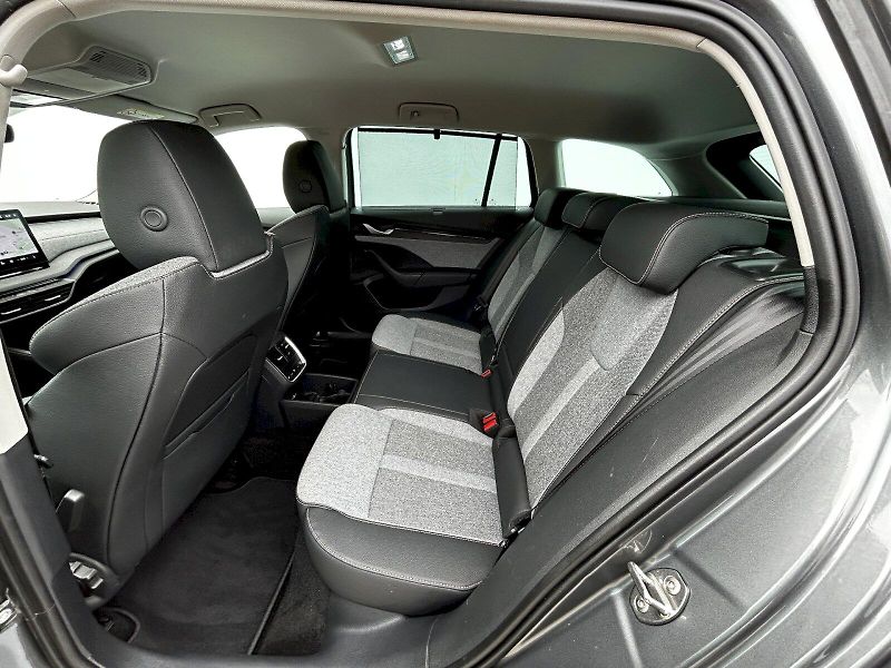 Škoda Octavia (2025) Combi 2.0 TDI 110kW DSG Top Se - fotka 28 z 35