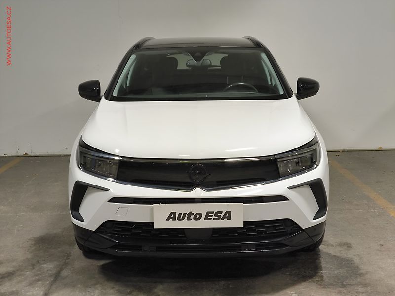 Opel Grandland (2022) 1.2T, 2.maj,ČR, GS Line - fotka 2 z 18