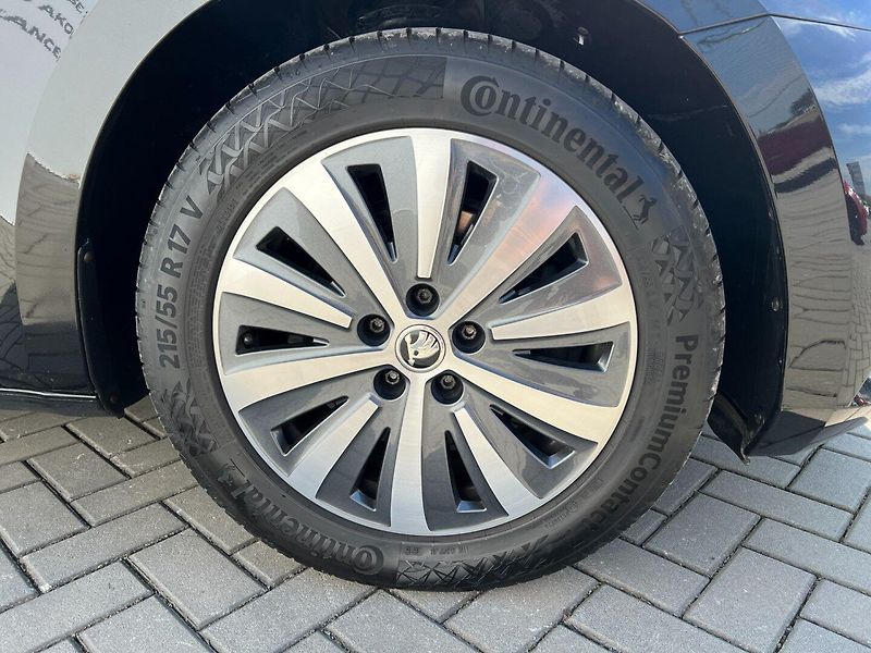 Škoda Superb (2023) Style 2.0TDI 110KW DSG! Tažné! - fotka 44 z 45