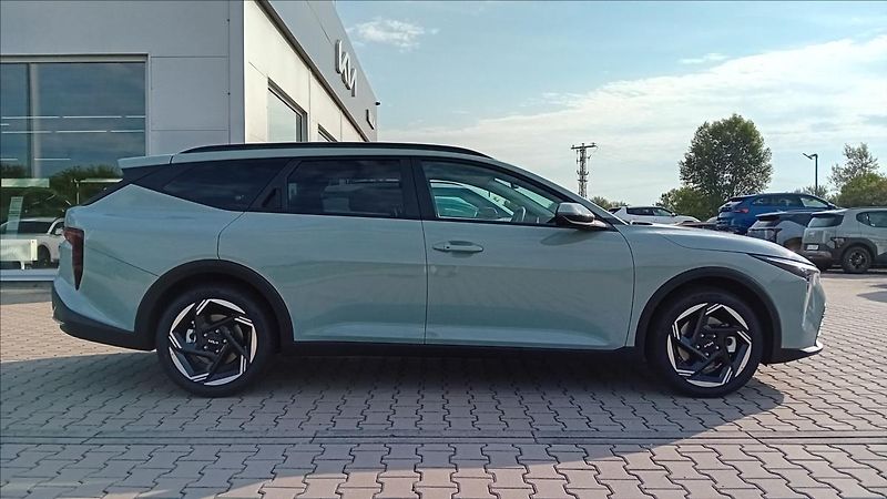 Kia K4 1,6 SW T-GDi 7DCT Exclusive - fotka 4 z 12