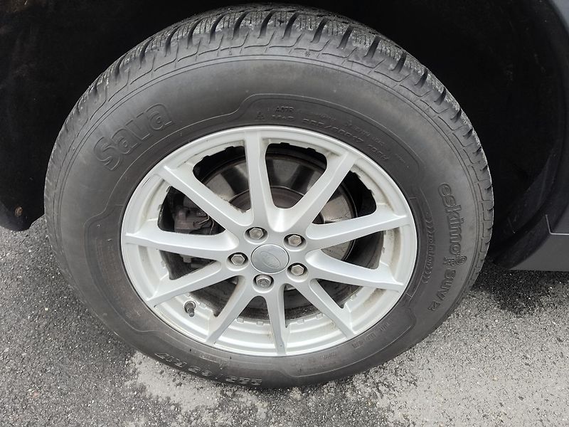 Land Rover Discovery Sport 2.0 TD4 4X4 NAVI/AC/KAMERA/ALU - fotka 13 z 43