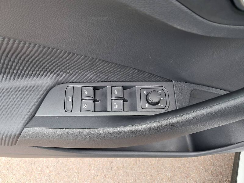 Škoda Kamiq (2025) Monte Carlo 1.5 TSI / 110 kW D - fotka 18 z 29