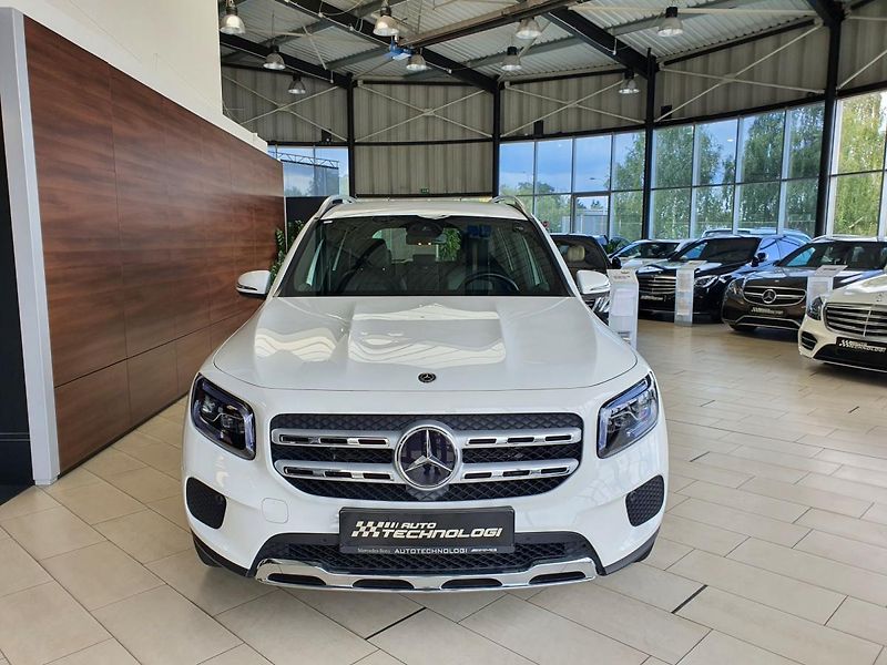 Mercedes-Benz GLB (2020) 220 D 4MATIC - fotka 3 z 25