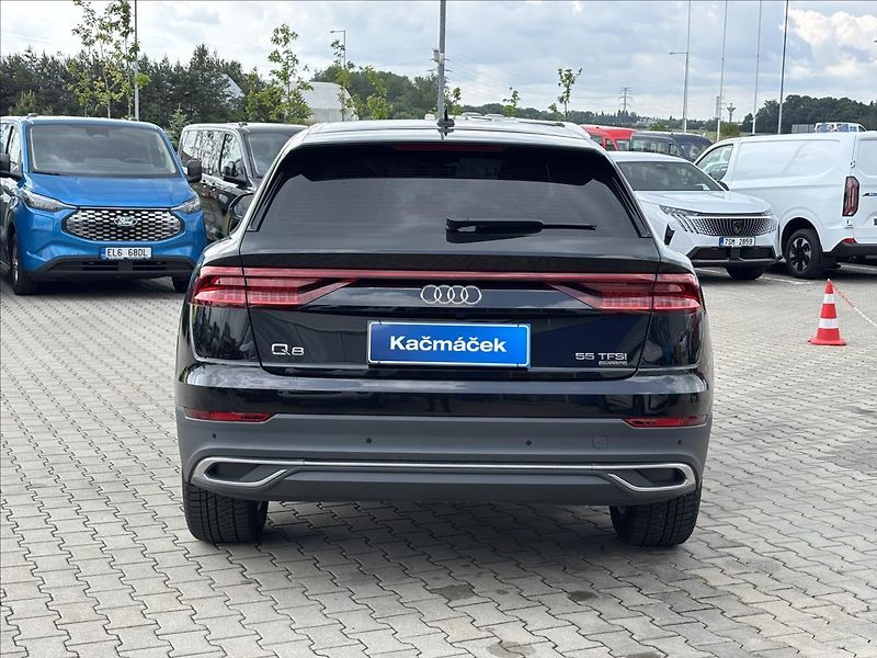 Audi Q8 3,0 TFSI V6 Quattro 250kW - fotka 4 z 34