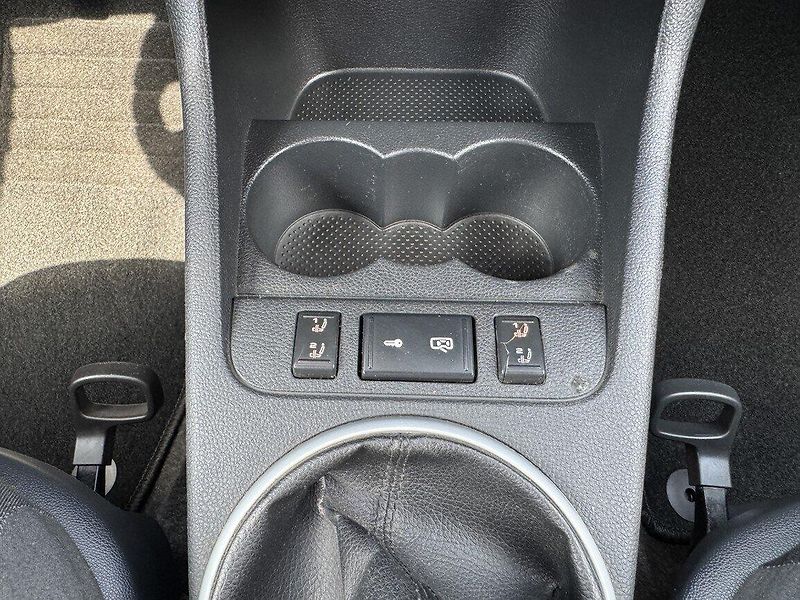 Škoda Roomster (2009) 1.4i 16V Style Digi Klima - fotka 8 z 49