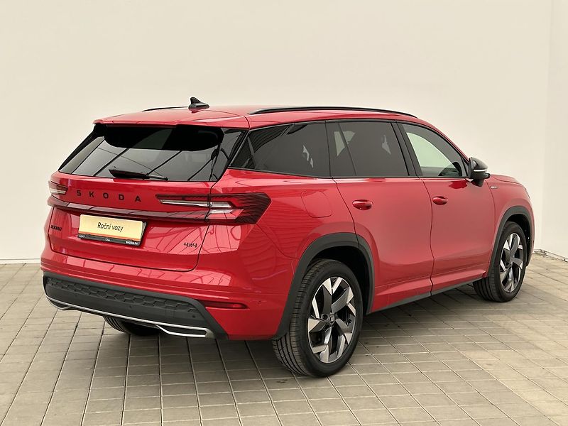 Škoda Kodiaq 2.0 TDI 4x4 SportLine - fotka 2 z 33
