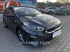 Kia Ceed (2021) 1.5t-gdi, 2.maj,ČR, autoAC - fotografie inzerátu