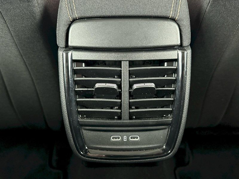 Škoda Scala (2025) DSG 1.0TSI 85kW Top Selection - fotka 25 z 28