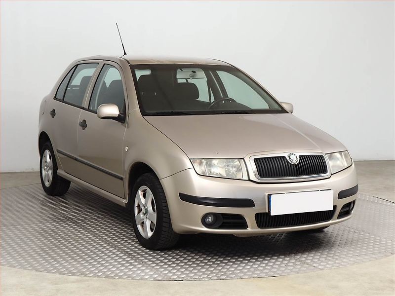 Škoda Fabia (2005) 1.2 12V, Klima, zamluveno - fotografie inzerátu