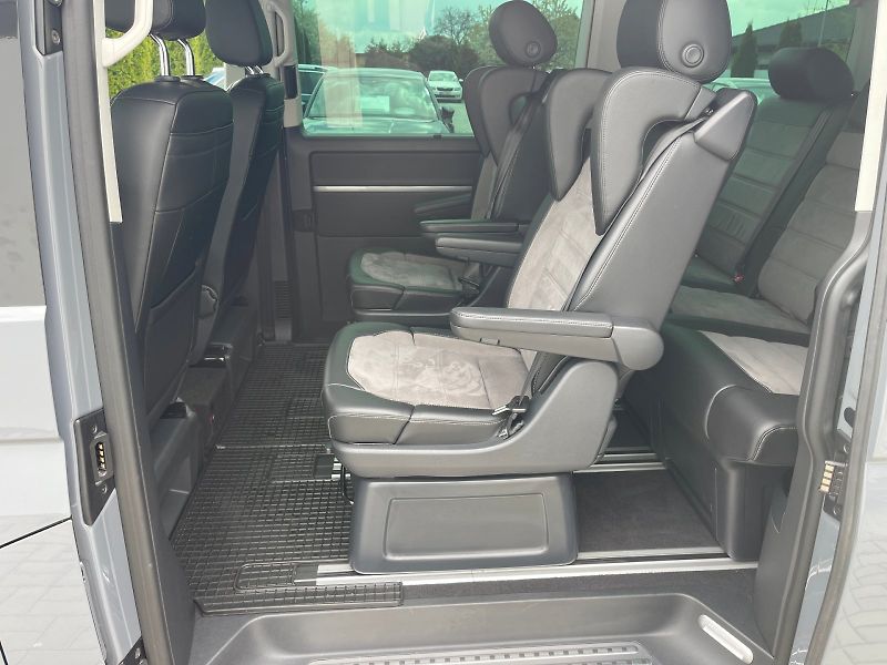 Volkswagen Multivan (2023) 2.0 TDI / 150 kW DSG 4Motion H - fotka 9 z 30