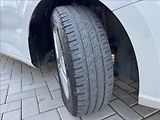 Škoda Fabia 1,0 TSI DPH tažné 1maj původČR - náhled 47