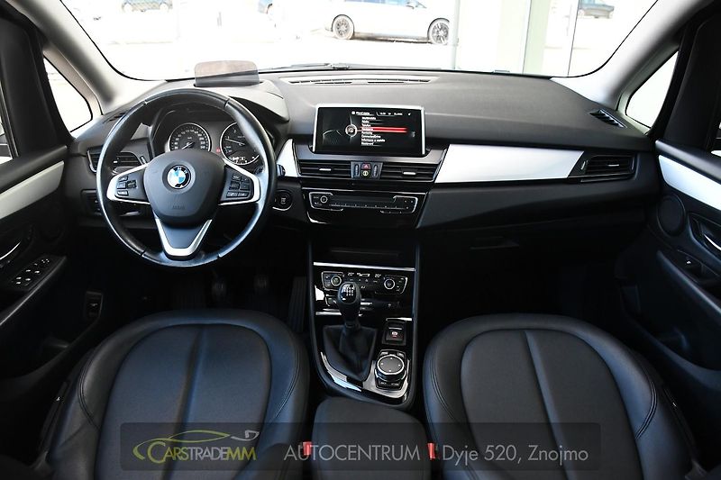 BMW Řada 2 218d GRAND TOURER NAVI PDC HUD - fotka 20 z 49