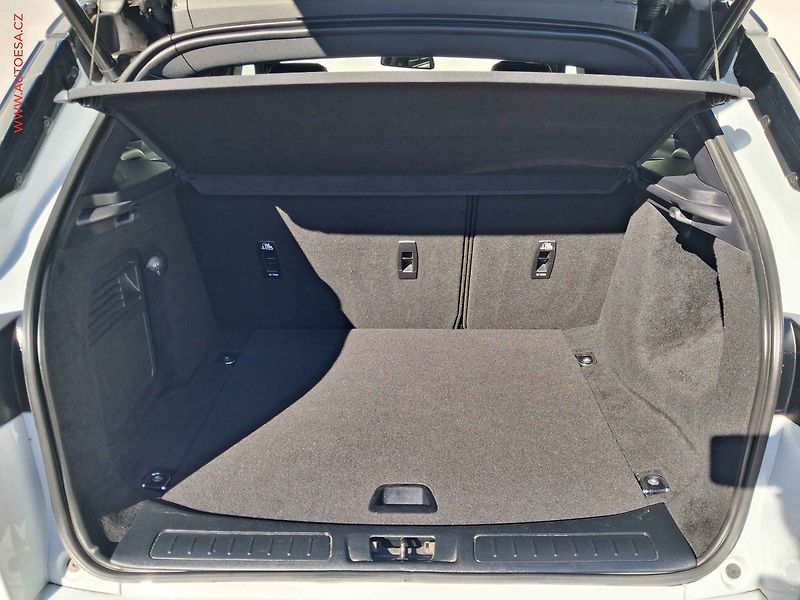 Land Rover Range Rover Evoque (2018) 2.0 TD4 4x4, AT, bixen - fotka 7 z 18