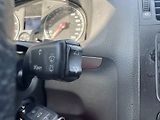Volkswagen Touran (2005) 1,6 MPI 75 KW SPOJKA STK - náhled 34