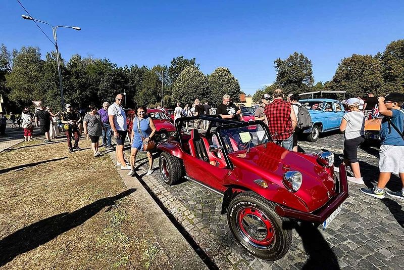 Čtrnáctý ročník srazu auto-moto veteránů, Orlová, 21. 9. 2025