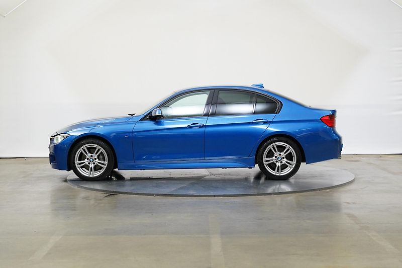 BMW Řada 3 - fotka 3 z 28