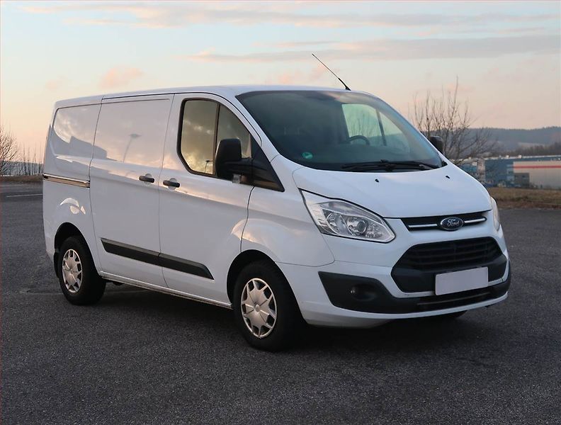 Ford Transit Custom (2016) Trend 2.0 EcoBlue, ČR - fotografie inzerátu